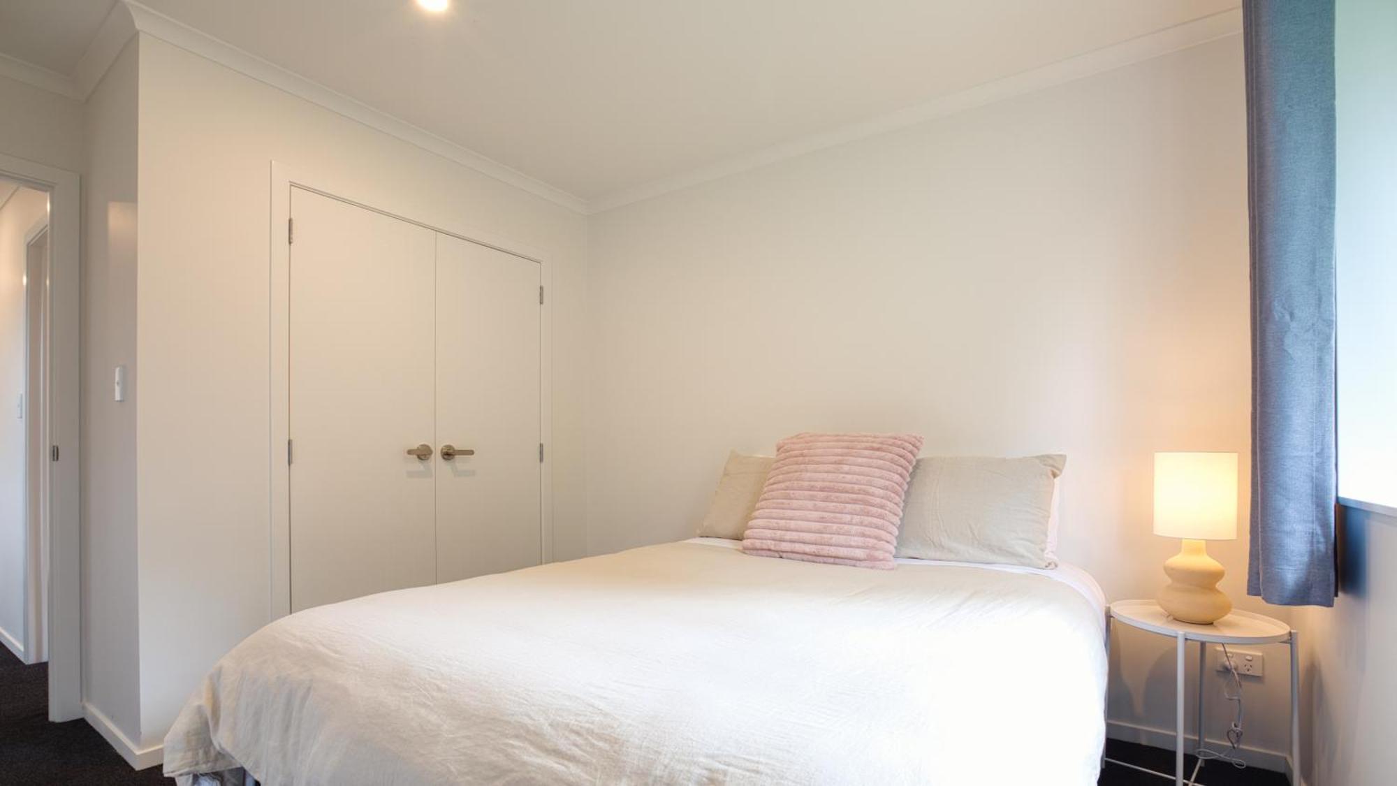 Stylish 4 Bedroom House Brand New In Rotorua Bagian luar foto